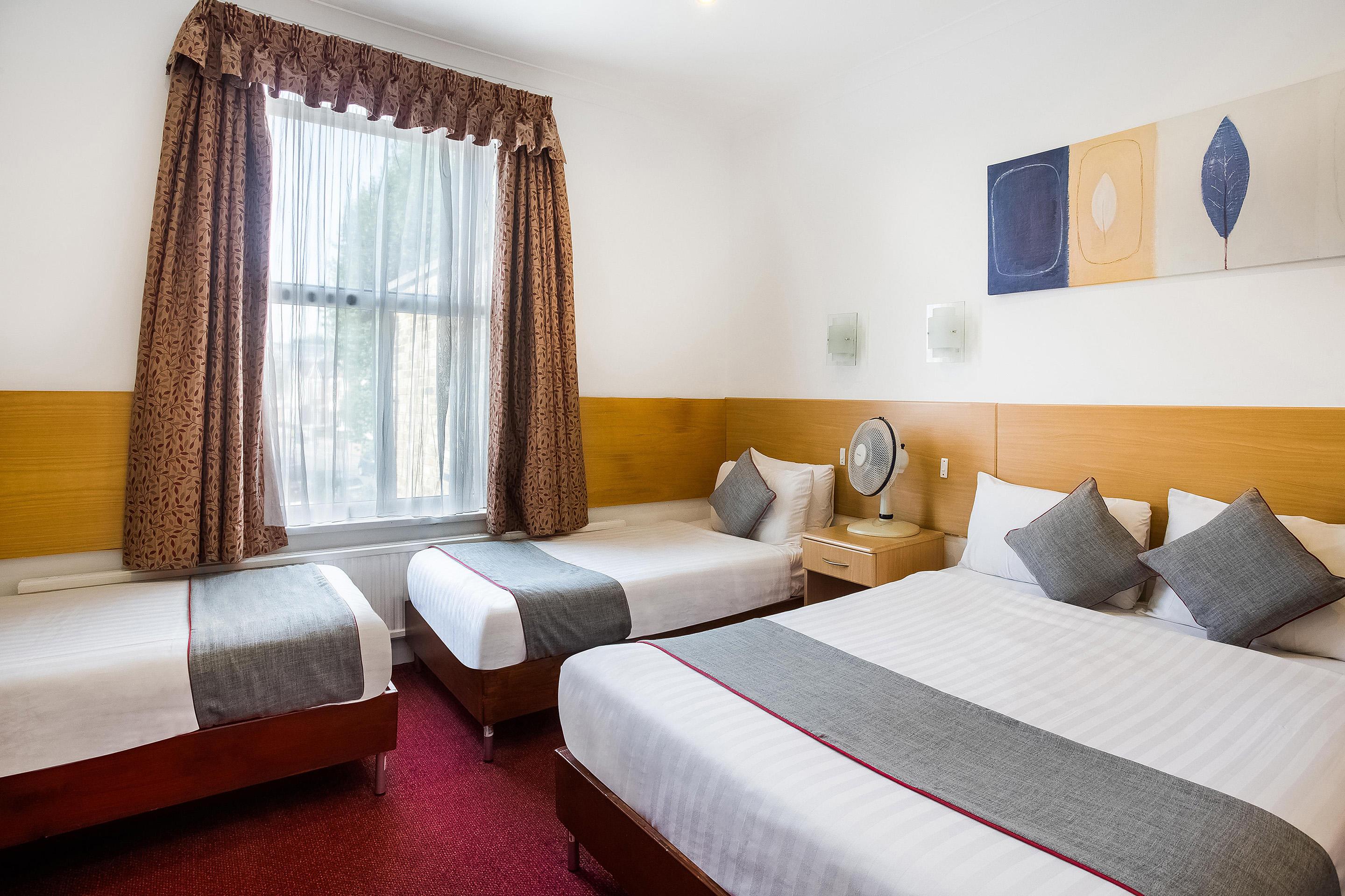 Oyo London Guest House Dış mekan fotoğraf